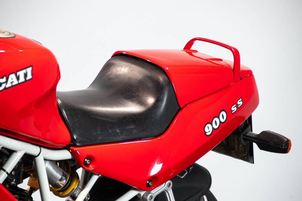 Ducati 900 SS (3)