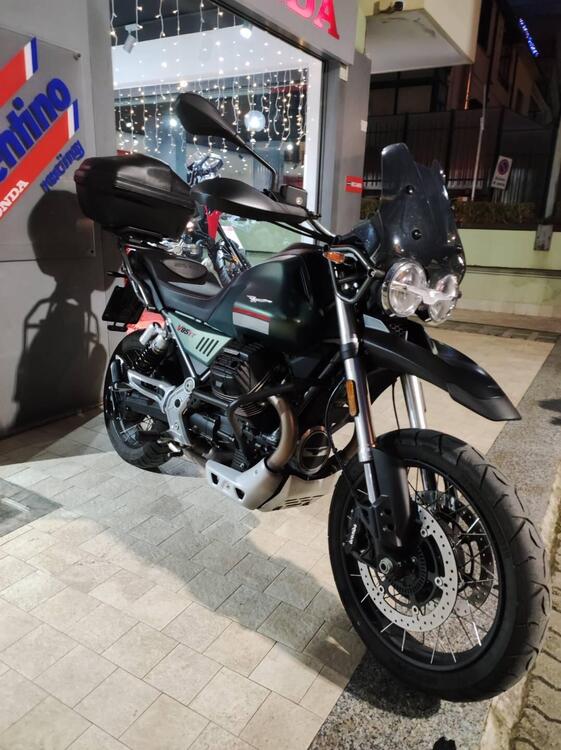 Moto Guzzi V85 TT (2021 - 23)