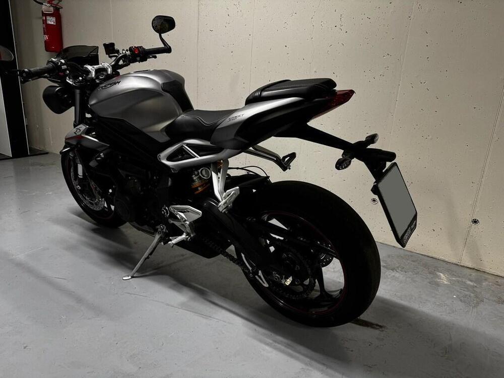 Triumph Street Triple RS (2017 - 19) (3)