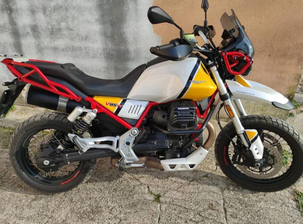 Moto Guzzi V85 TT (2019 - 20)