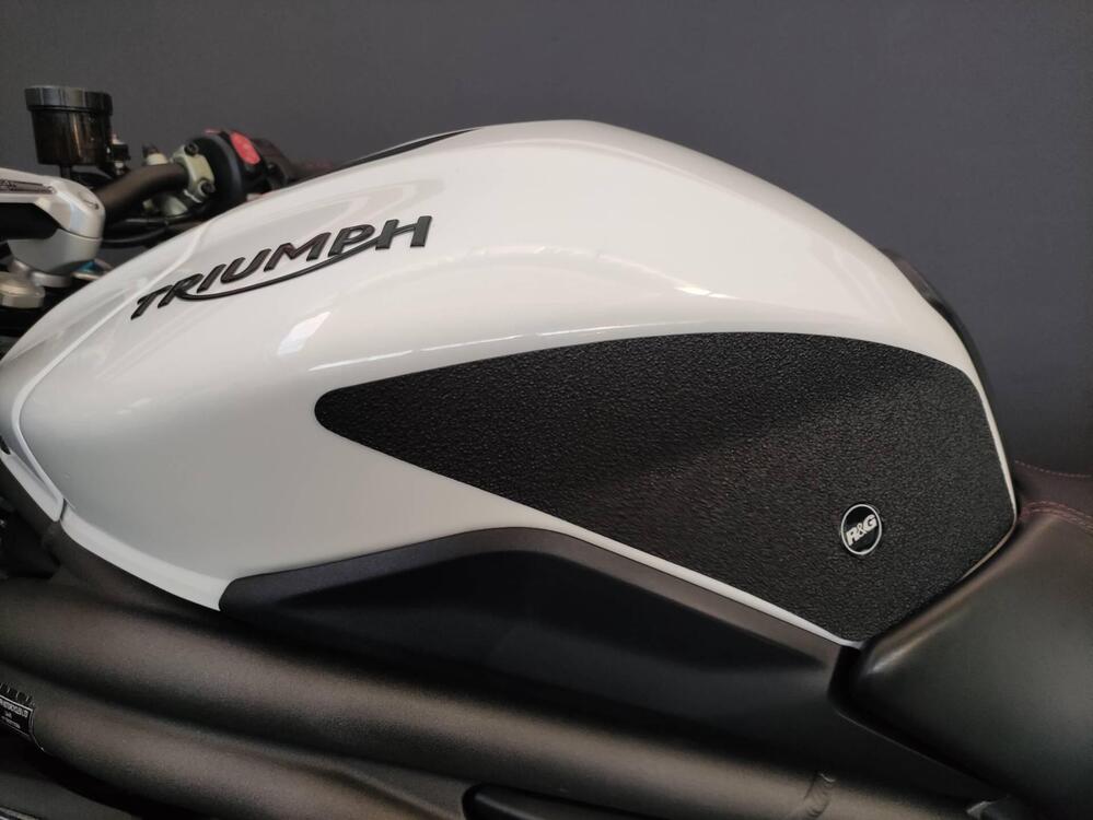 Triumph Speed Triple 1050 RS (2018 - 20) (5)