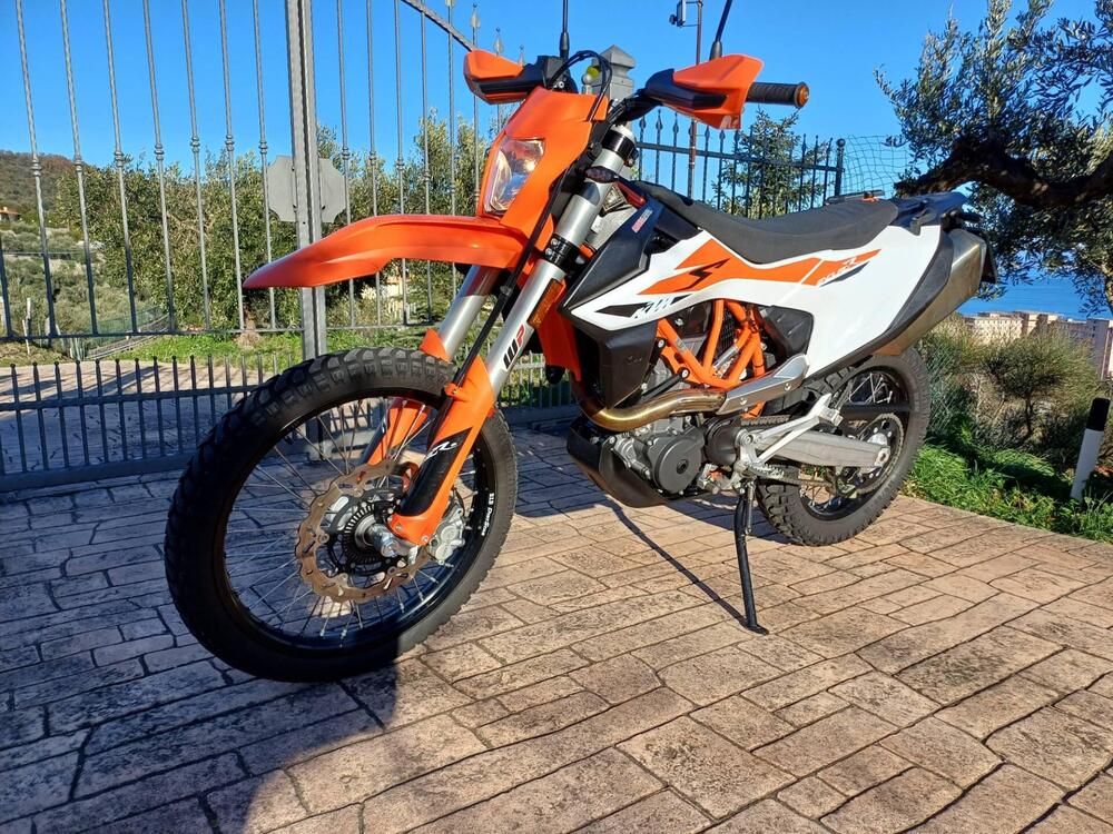 KTM 690 Enduro R (2019 - 20) (2)