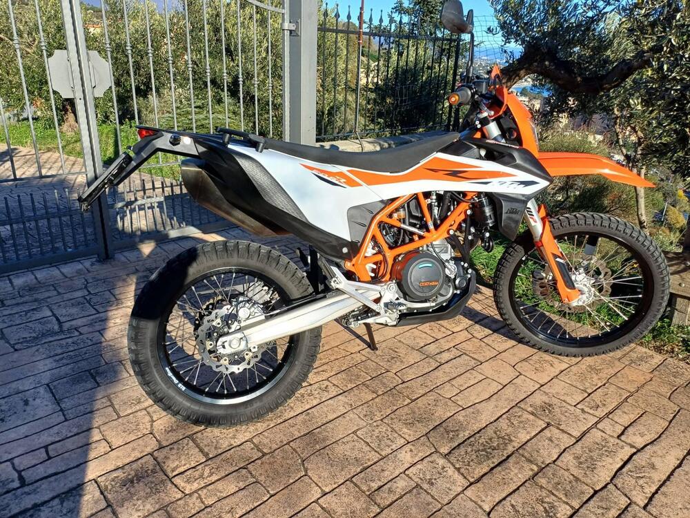 KTM 690 Enduro R (2019 - 20) (3)