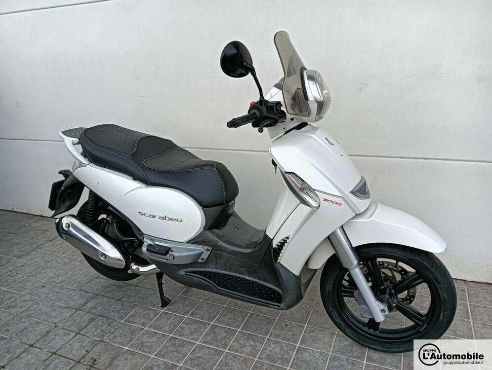 Aprilia Scarabeo 300 Special (2009 - 13) (3)