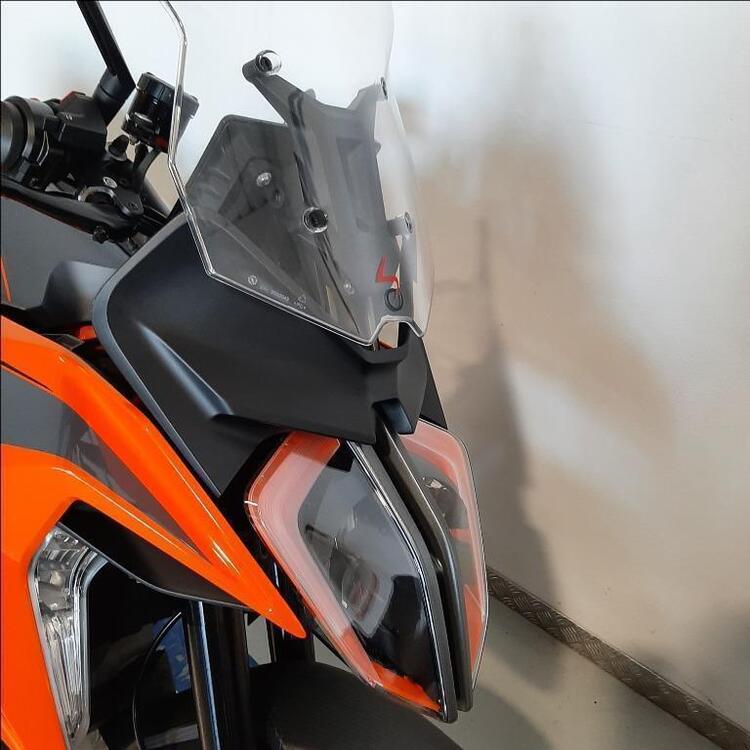 KTM 1290 Super Duke GT (2022 - 24) (4)