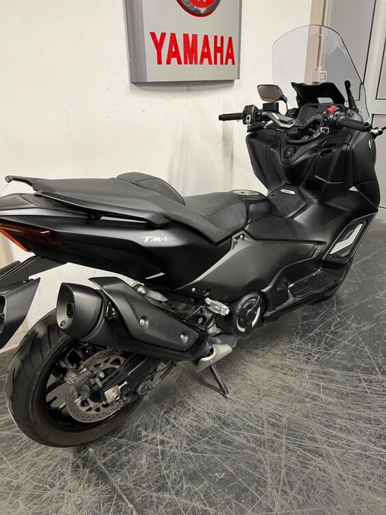 Yamaha T-Max 560 (2022 - 24) (3)