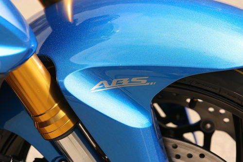 La Suzuki GSX-S è dotata di ABS di serie