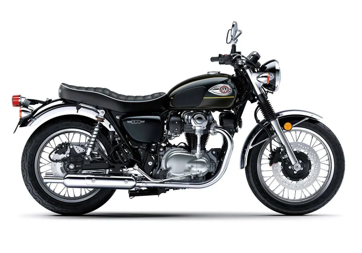 Kawasaki W 800 (2021 - 26) (2)