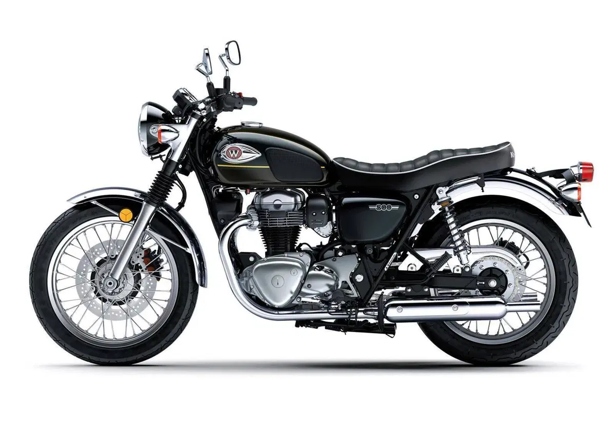 Kawasaki W 800 (2021 - 26) (3)