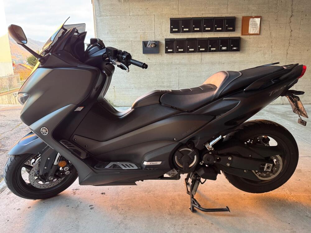 Yamaha T-Max 560 (2020 - 21) (2)