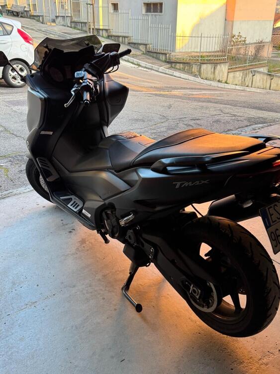 Yamaha T-Max 560 (2020 - 21) (3)