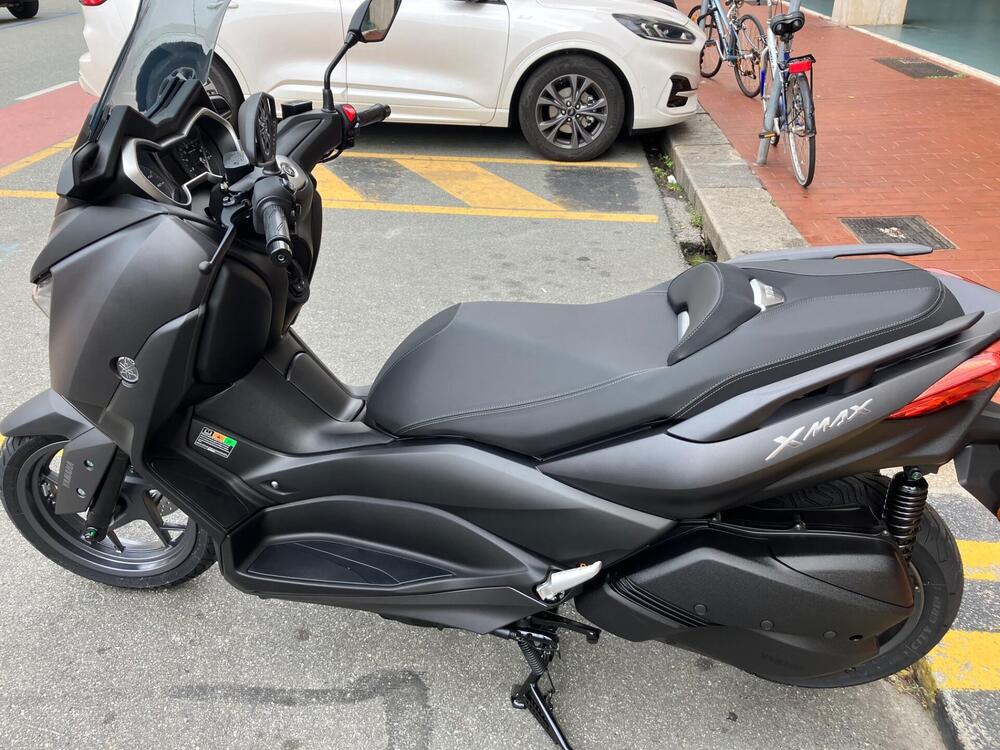 Yamaha X-Max 300 (2021 - 24) (2)