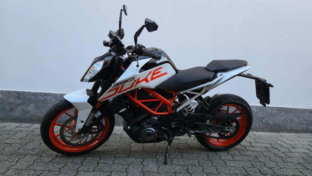 KTM 390 Duke (2021 - 23) (2)