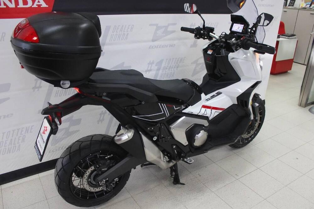 Honda X-ADV 750 DCT (2021 - 24) (4)