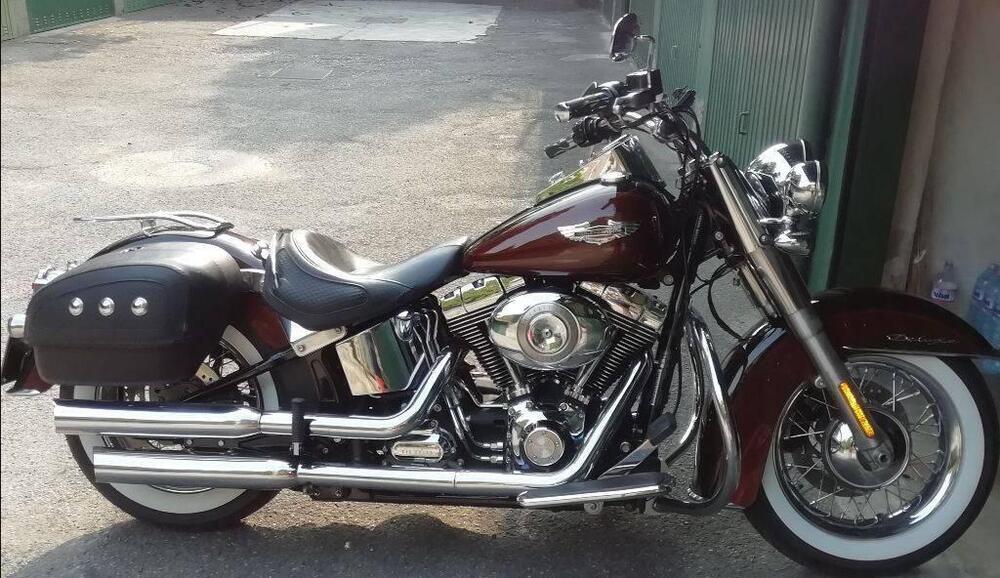 Harley-Davidson 1585 Softail Deluxe (2011) - FLSTN