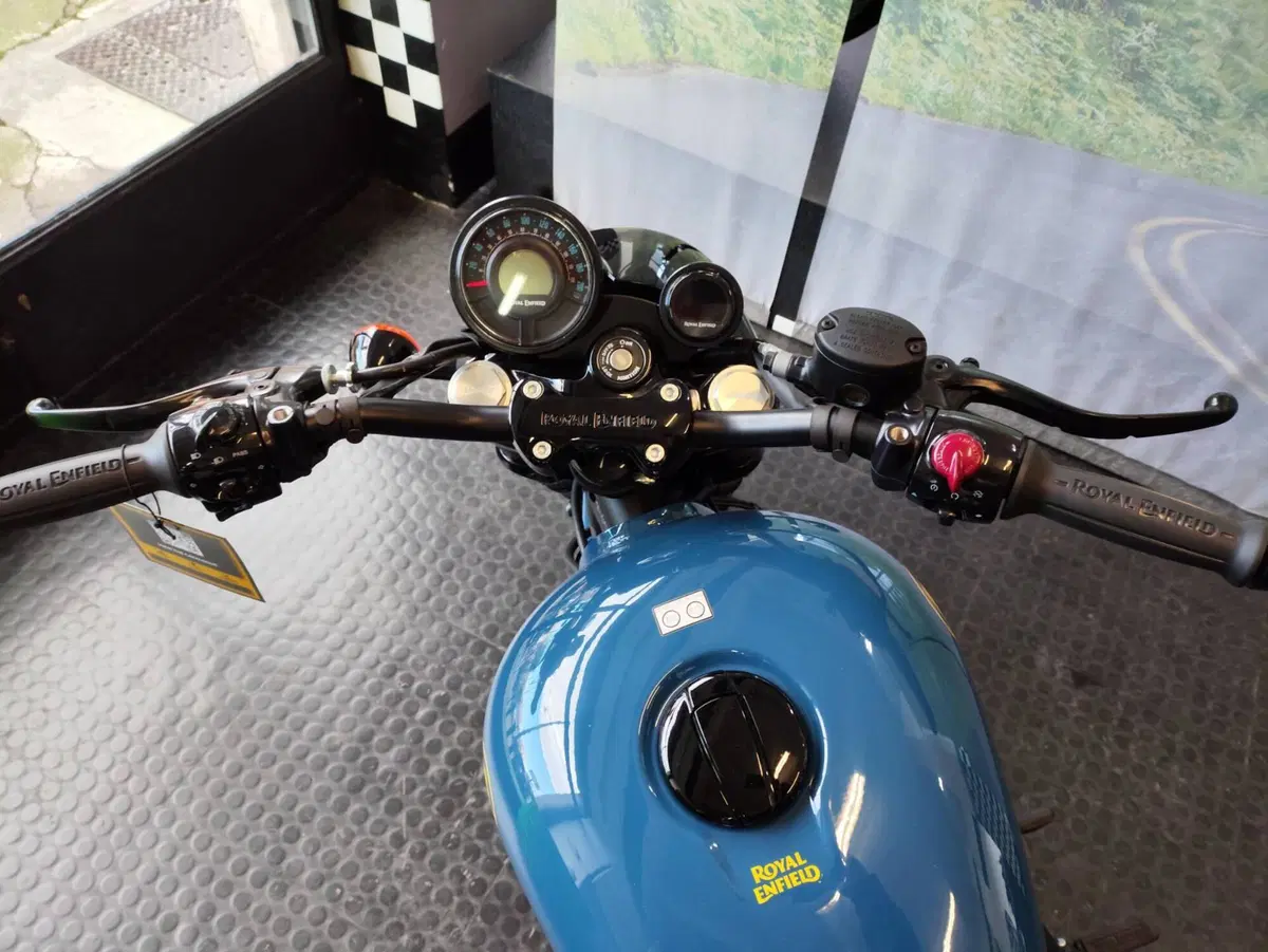 Royal Enfield Shotgun 650 (2024 - 26) (5)