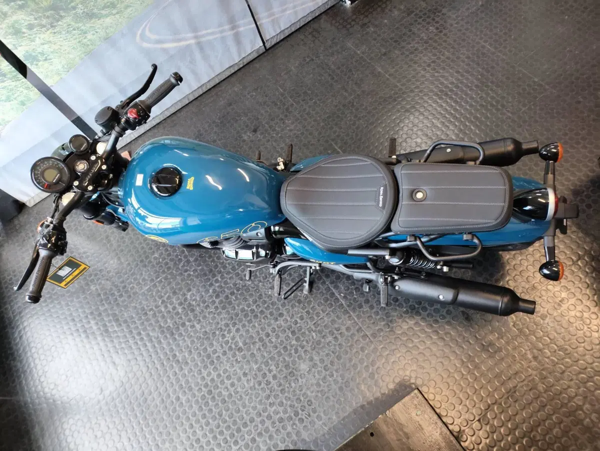 Royal Enfield Shotgun 650 (2024 - 26) (7)