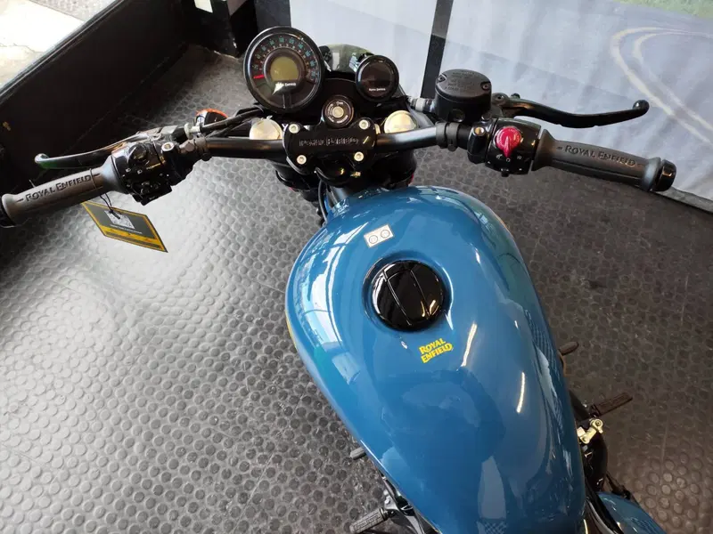 Royal Enfield Shotgun 650 (2024 - 26) (8)