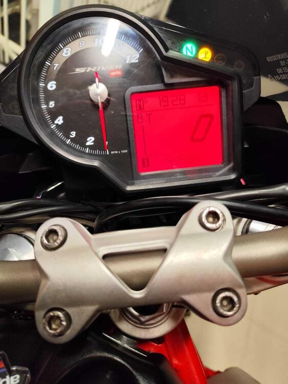 Aprilia Shiver 750 (2010 - 16) (5)