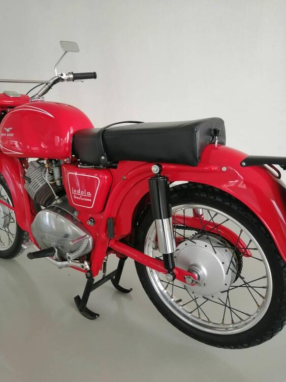 Moto Guzzi Lodola 235 gran turismo (4)