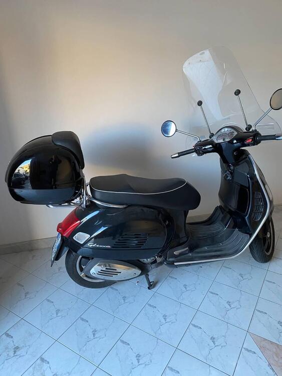 Vespa GTS 300 Super (2008 - 16) (4)