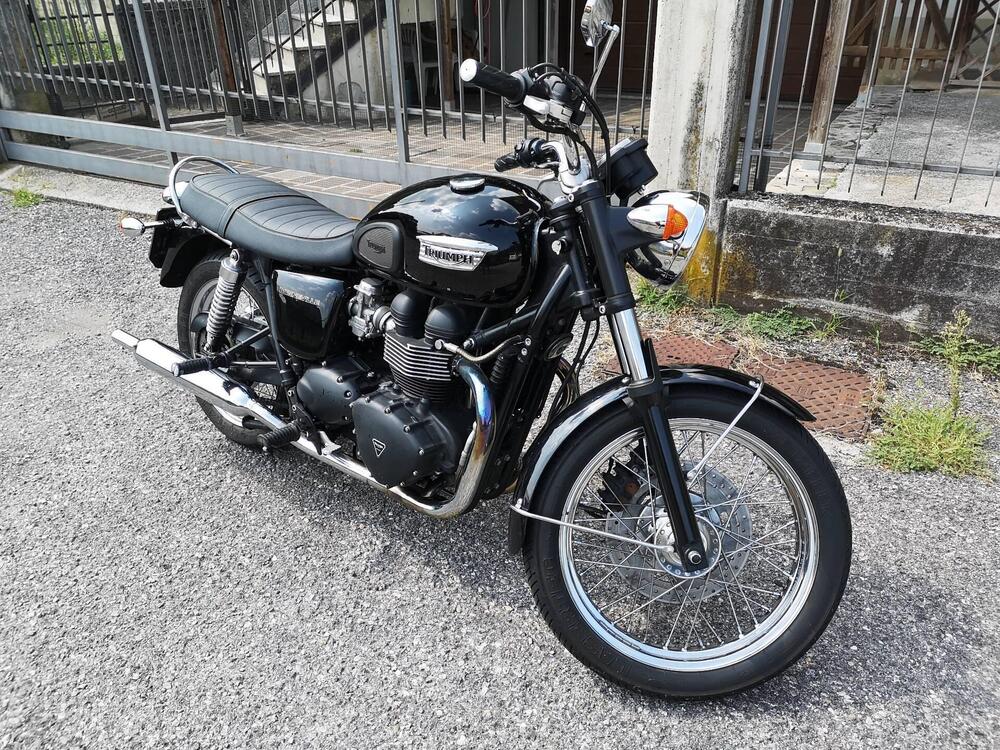 Triumph Bonneville (2007 - 16) (2)