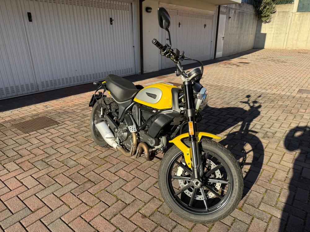 Ducati Scrambler 800 Icon (2017 - 20) (2)