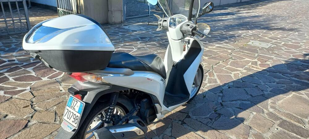 Honda SH 150 i ABS (2013 - 16) (4)