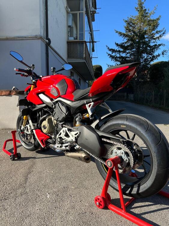 Ducati Streetfighter V4 1100 S (2021 - 22) (5)