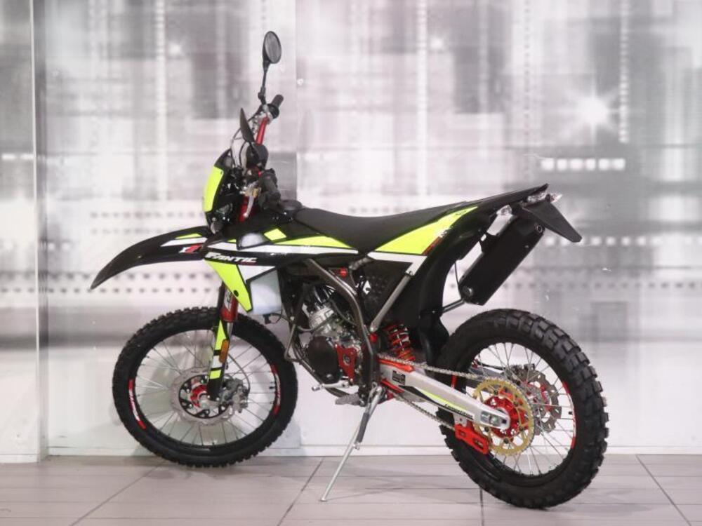 Fantic Motor XE 50 Enduro Competition 2t (2022) (2)