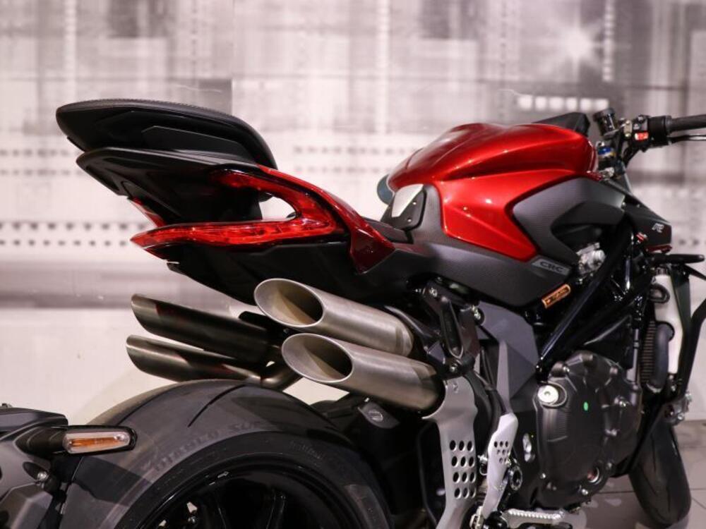 MV Agusta Brutale 1000 RR (2021 - 24) (3)