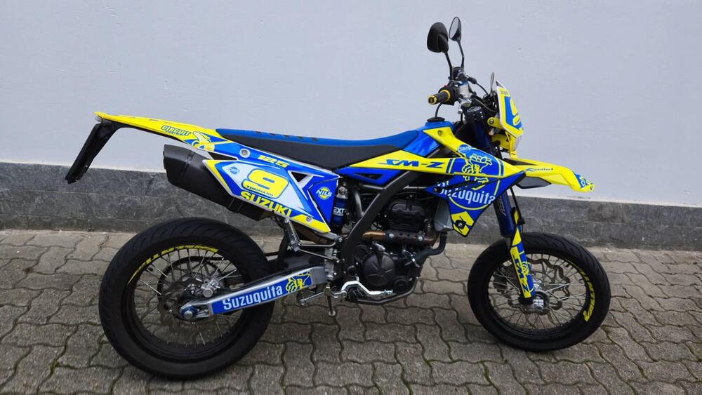 Valenti Racing SM 125 Z (2023 - 24) (3)