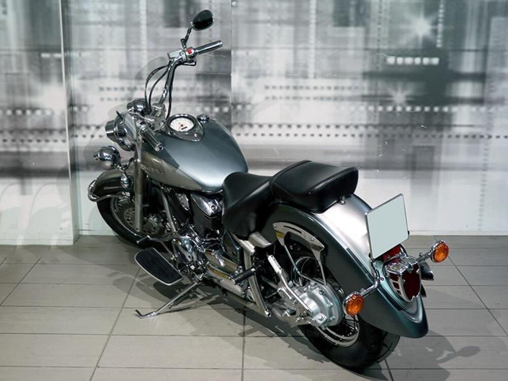 Yamaha XVS 1100 Drag Star (1999 - 06) (2)