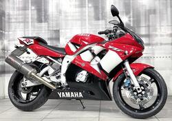 Yamaha YZF R6 (2001 - 02) usata