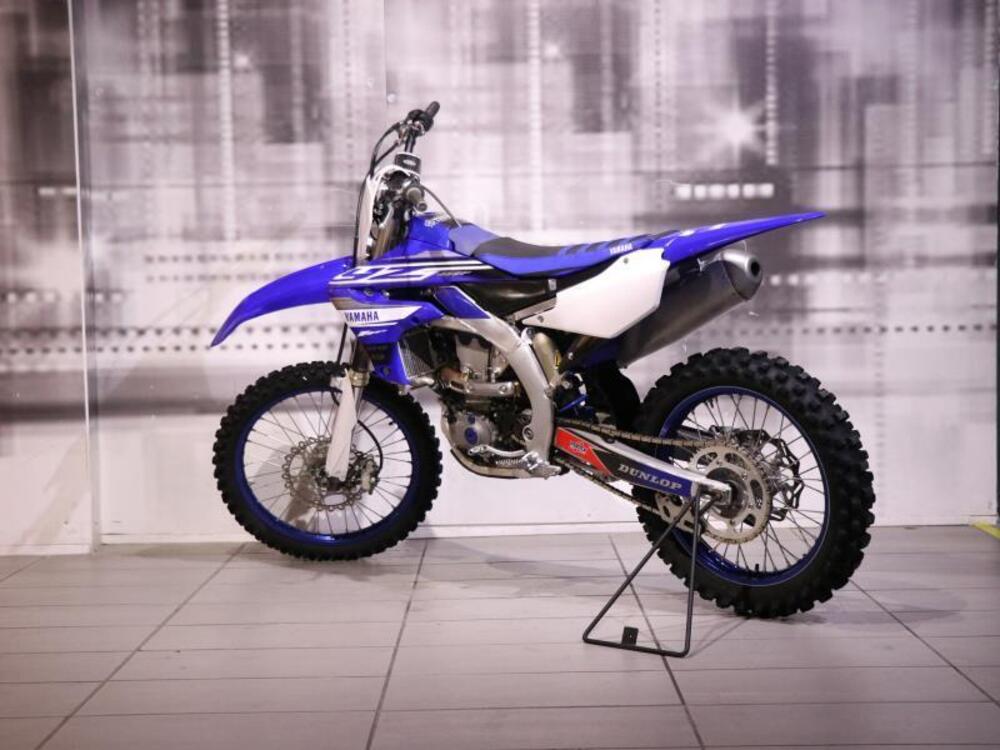 Yamaha YZ 450 F (2019) (2)