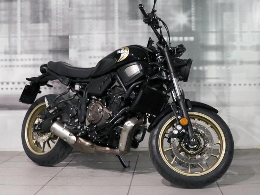 Yamaha XSR 700 (2022 - 25)