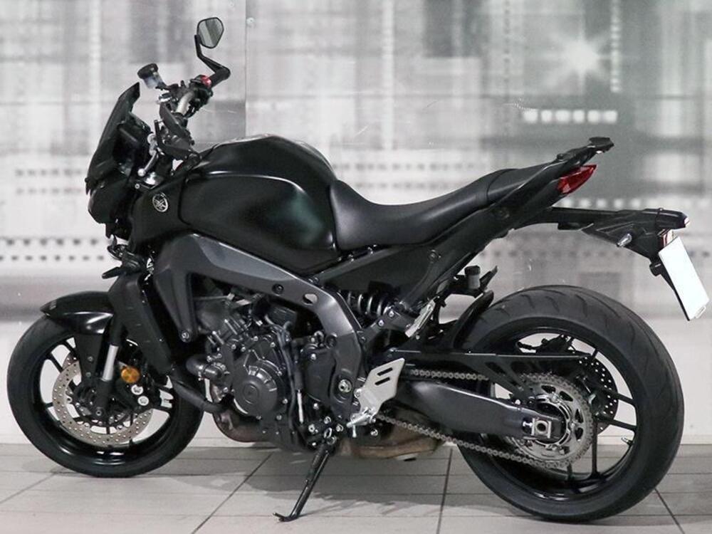 Yamaha MT-09 (2021 - 23) (2)