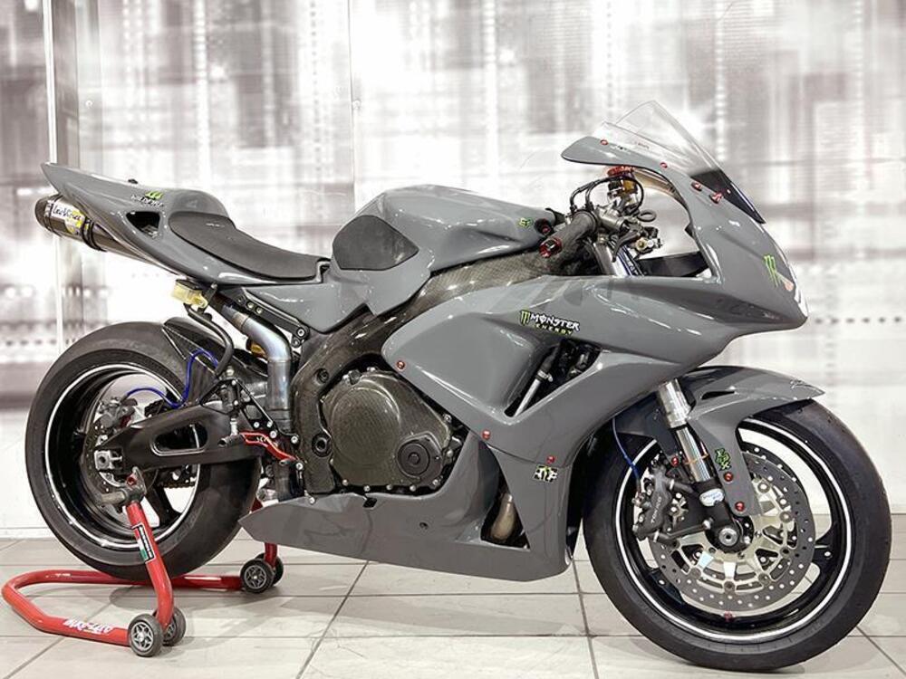 Honda CBR 1000 RR Fireblade (2006 - 07)