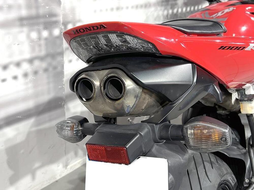 Honda CBR 1000 RR Fireblade (2006 - 07) (3)