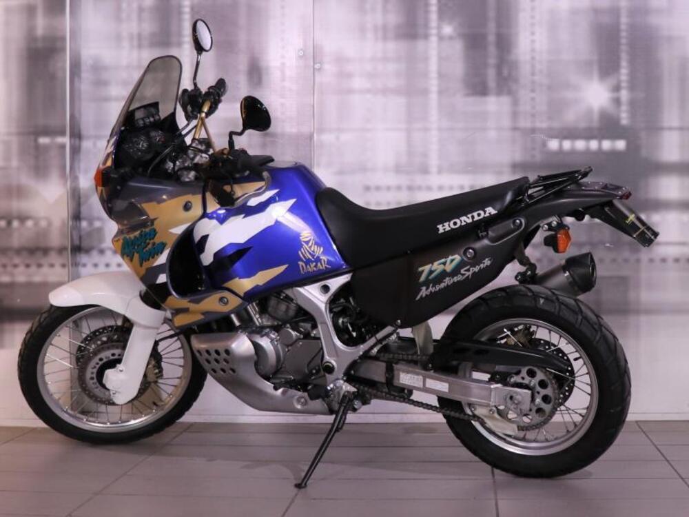 Honda Africa Twin XRV 750 (1996 - 02) (2)