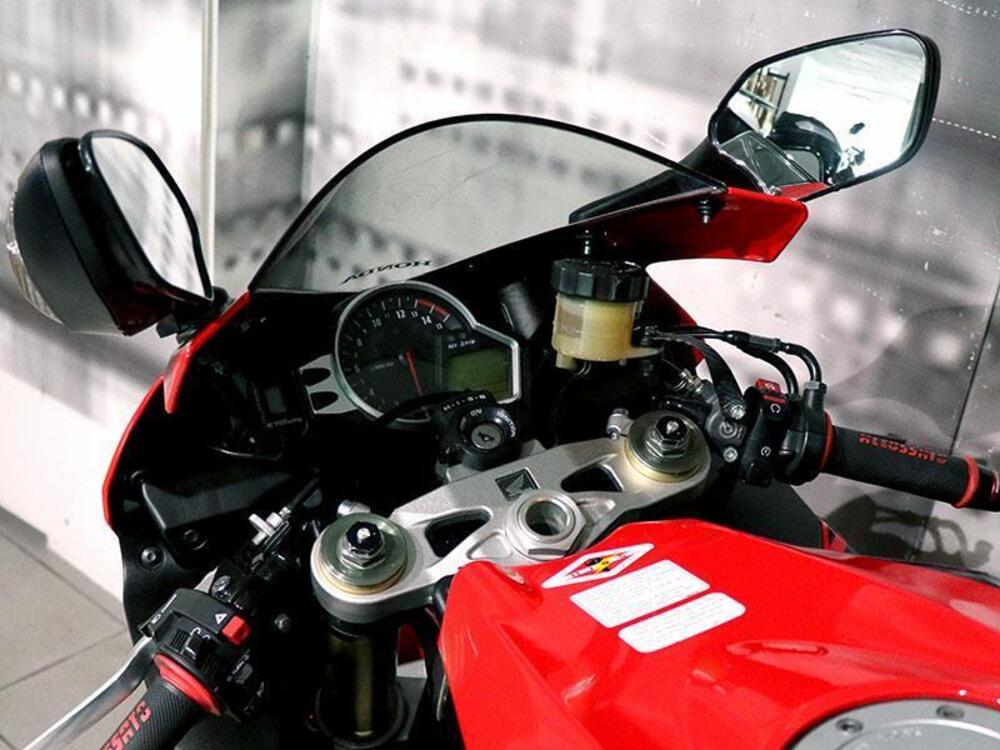 Honda CBR 1000 RR C- ABS (2009 - 11) (5)