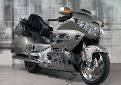 Honda GL 1800 Gold Wing (2000 - 05) usata