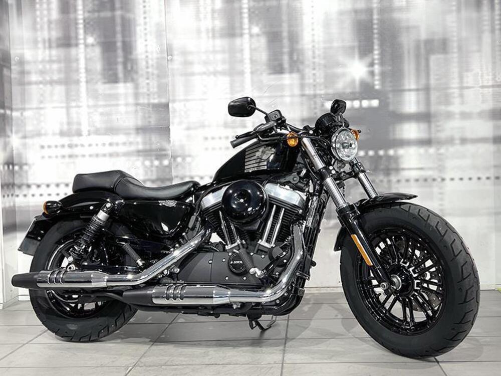 Harley-Davidson 1200 Custom (2017) - XL 1200C