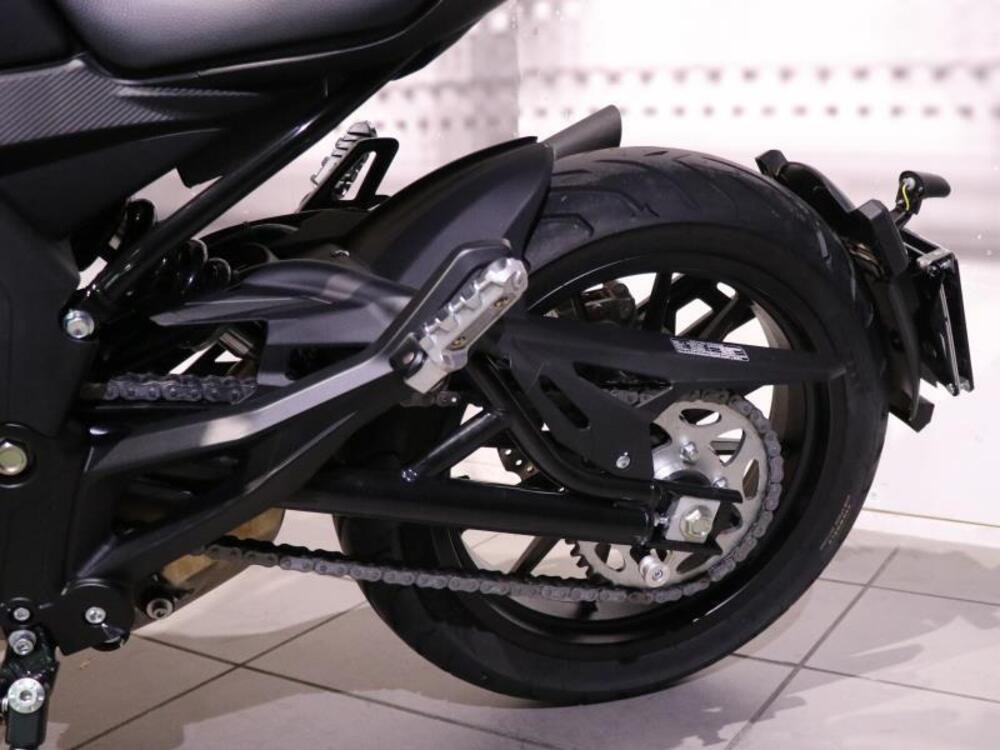 Benelli 502 C (2019 - 20) (5)