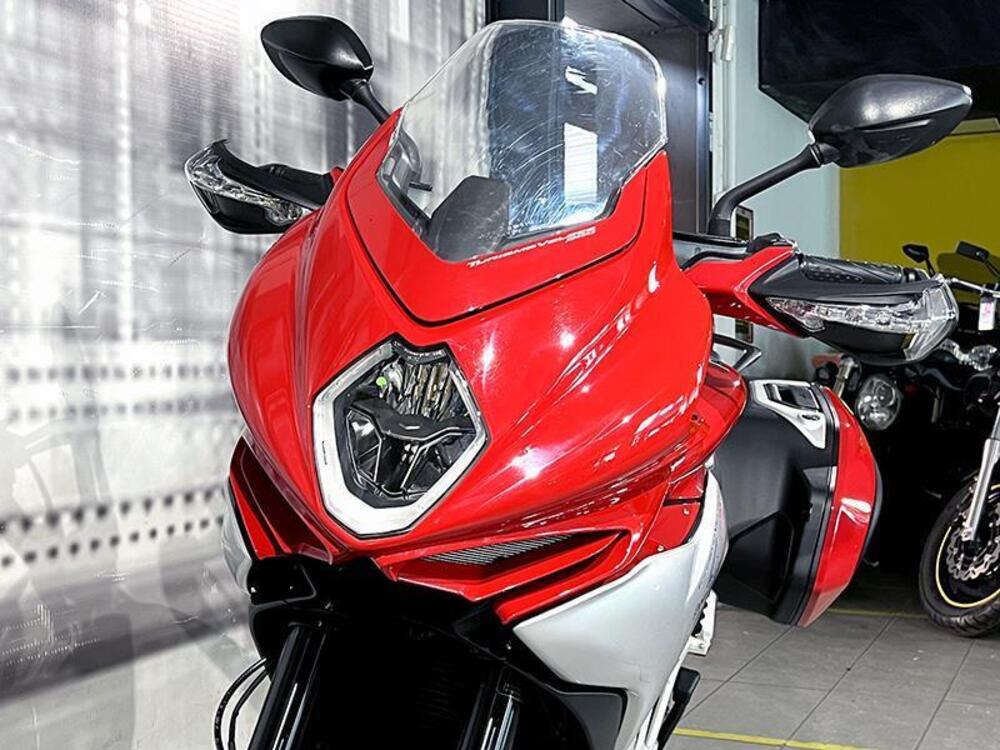 MV Agusta Turismo Veloce 800 (2014 - 16) (4)