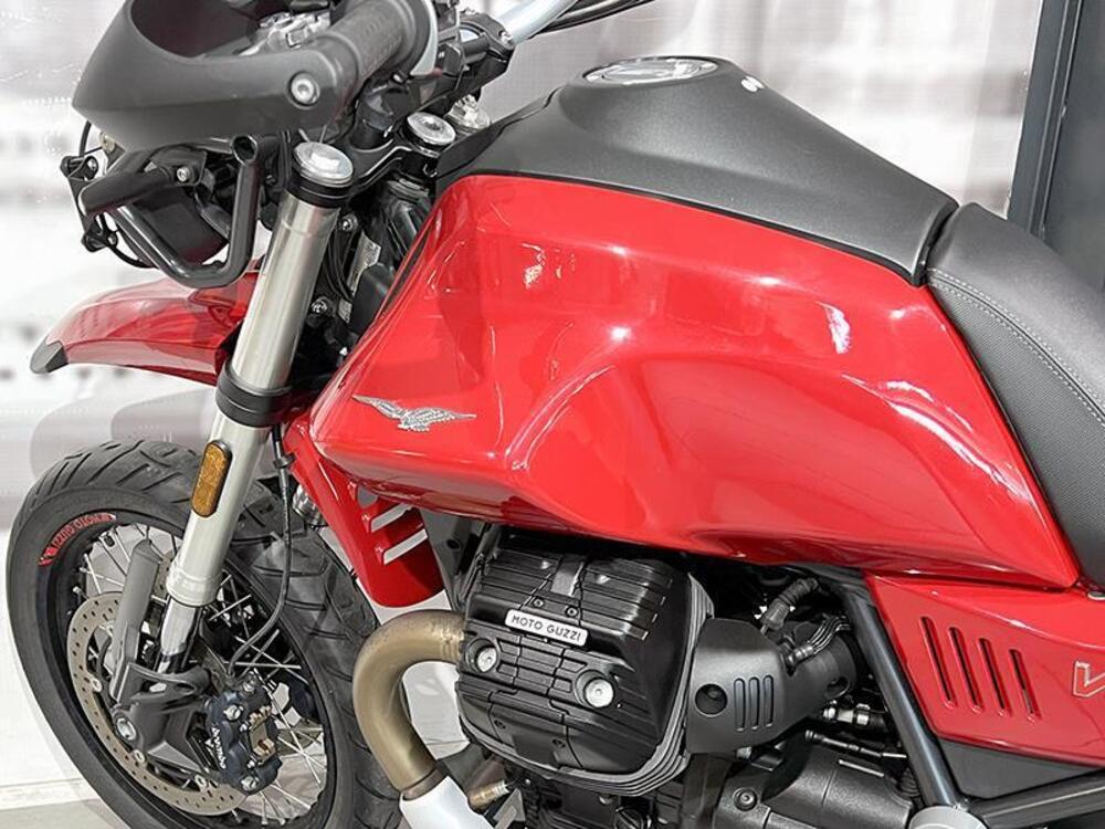 Moto Guzzi V85 TT (2019 - 20) (5)