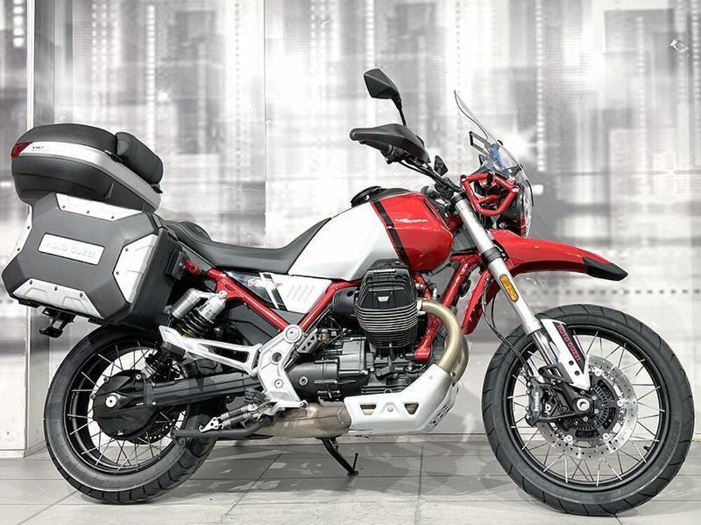 Moto Guzzi V85 TT Evocative Graphics (2021 - 23)