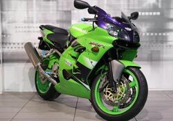 Kawasaki Ninja 900 ZX-9R (1998 - 01) usata