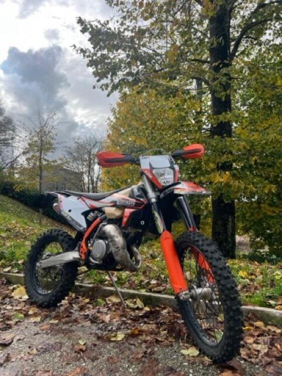 KTM 125 XC-W (2017) (2)