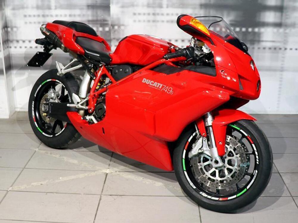 Ducati 749 S (2004 - 07)